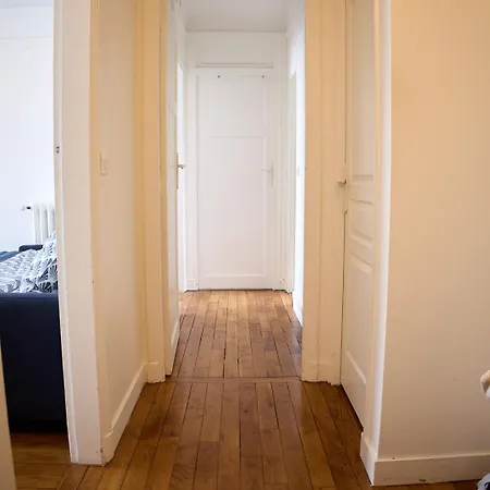 Apartment Tour Eiffel